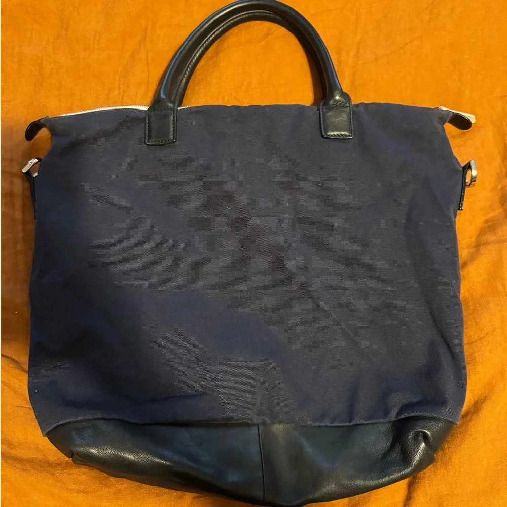 WANT Les Essentiels Navy O’Hare Organic Canvas Tote